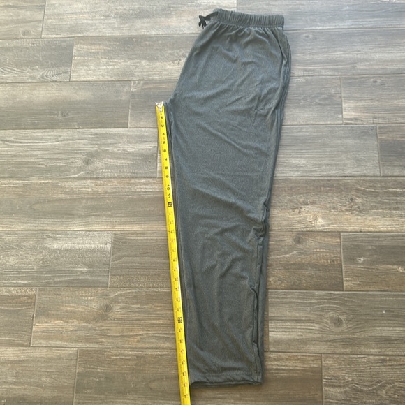 Men’s lounge pants - Picture 2 of 6